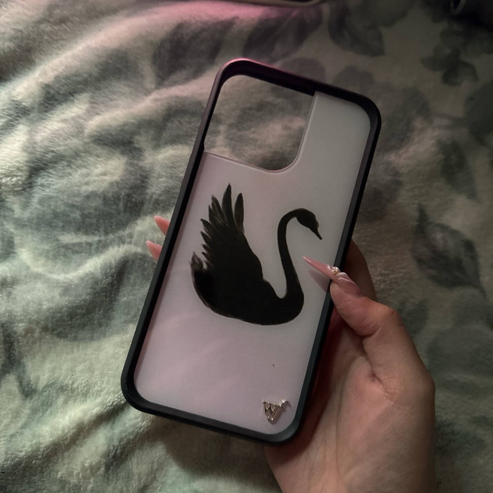 Wildflowers Black and White Swan iPhone Case iPhone 15 pro max